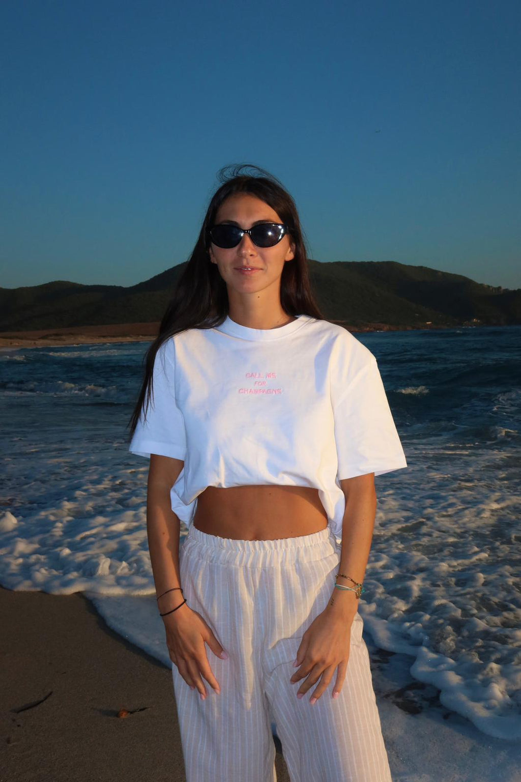 T-Shirt Blanc "Call Me For Champagne"
